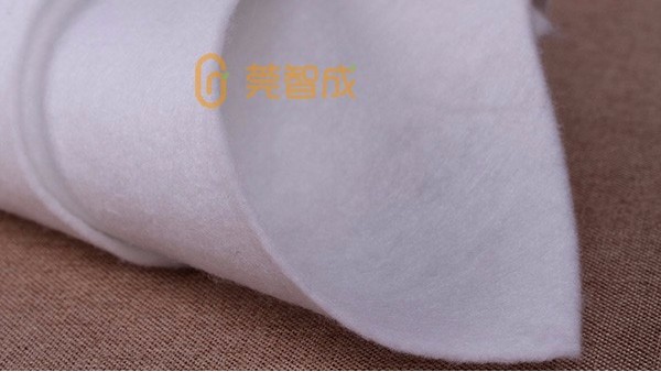 阻燃針刺無紡布-正規(guī)廠商質(zhì)量穩(wěn)定