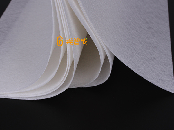 針刺無(wú)紡布土工布