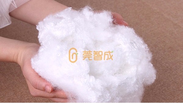 聚酯針刺無(wú)紡布-4組打手開(kāi)松更均勻