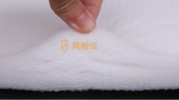 保溫?zé)o膠棉的特點(diǎn)及優(yōu)勢(shì)