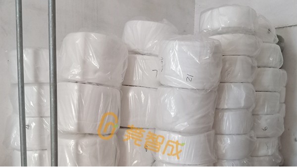 針刺無紡布廠-打包嚴(yán)實(shí)