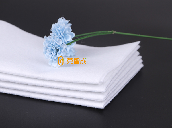 針刺無(wú)紡布土工布