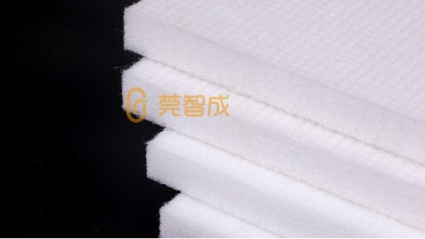 要想沙發(fā)更舒適，填充還需樹脂棉