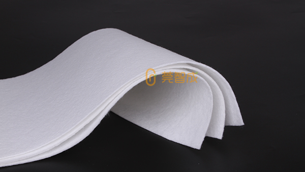 針刺無紡布-根據(jù)使用途徑調(diào)整工藝