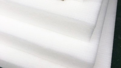 智成硬質(zhì)棉生產(chǎn)廠家告訴您：硬質(zhì)棉和海綿的區(qū)別？